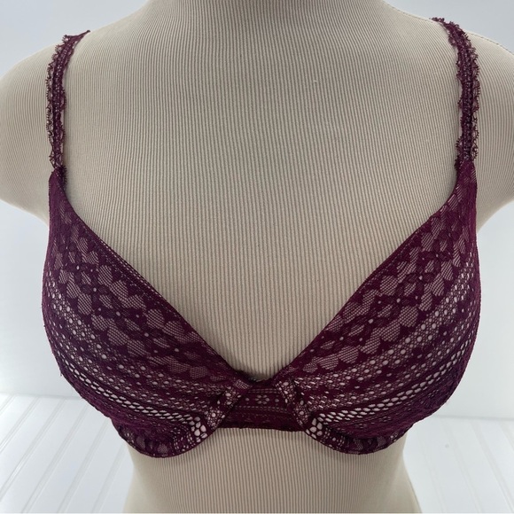 Victoria's Secret Lined Perfect Coverage Wine Colored Lace Bra 32D - Picture 3 of 12